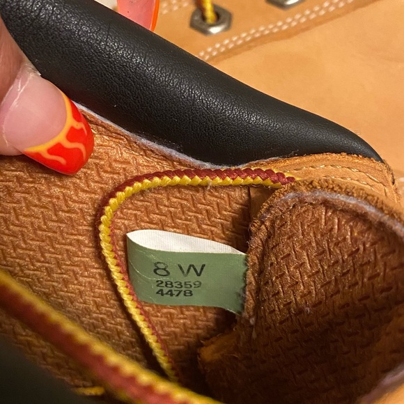 Low Cut Waterproof Timberland Booties - Picture 8 of 12